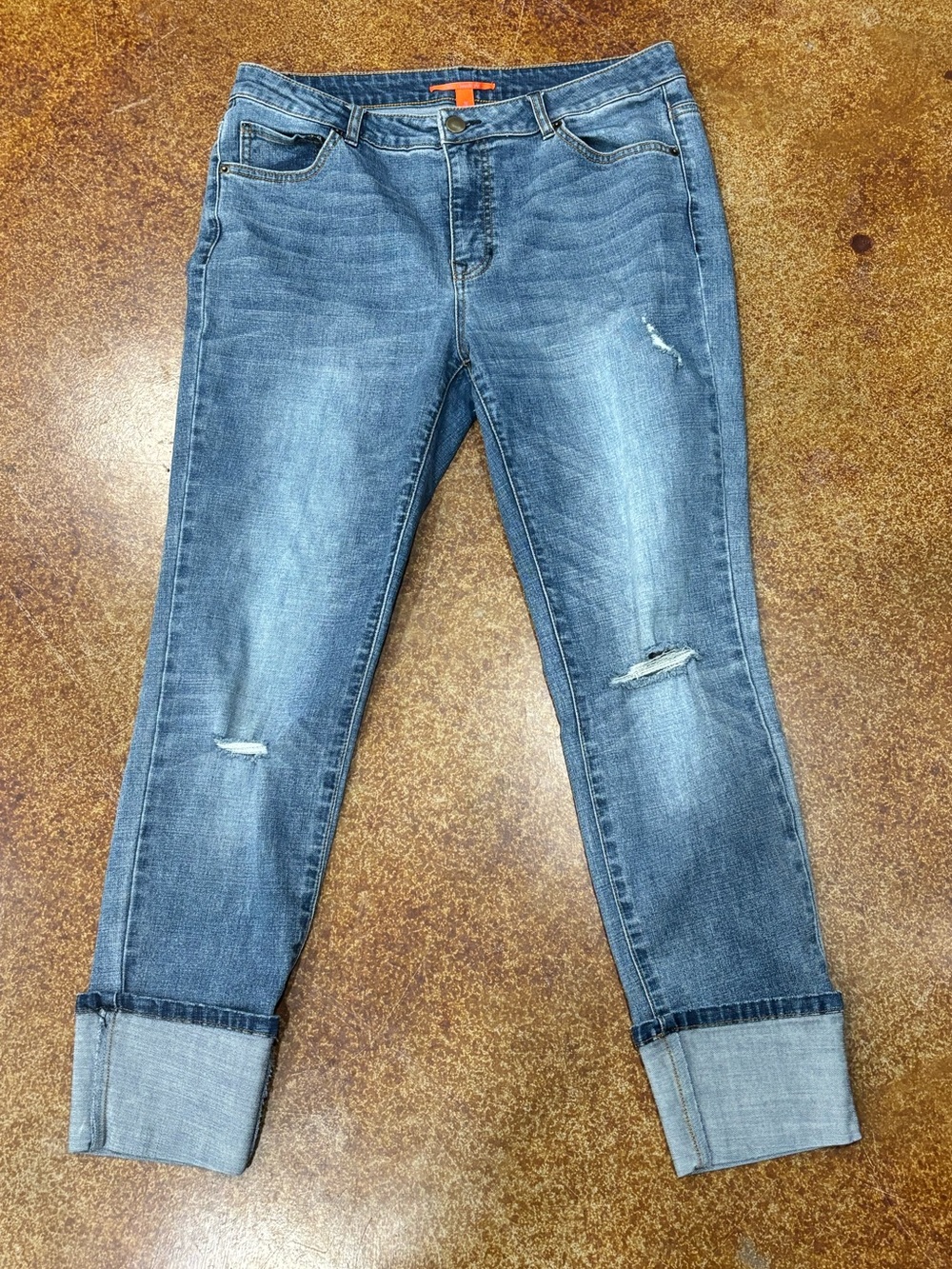 Chelsea & Violet Jeans Size 31 Distressed Cuffed Crop Boyfriend Denim